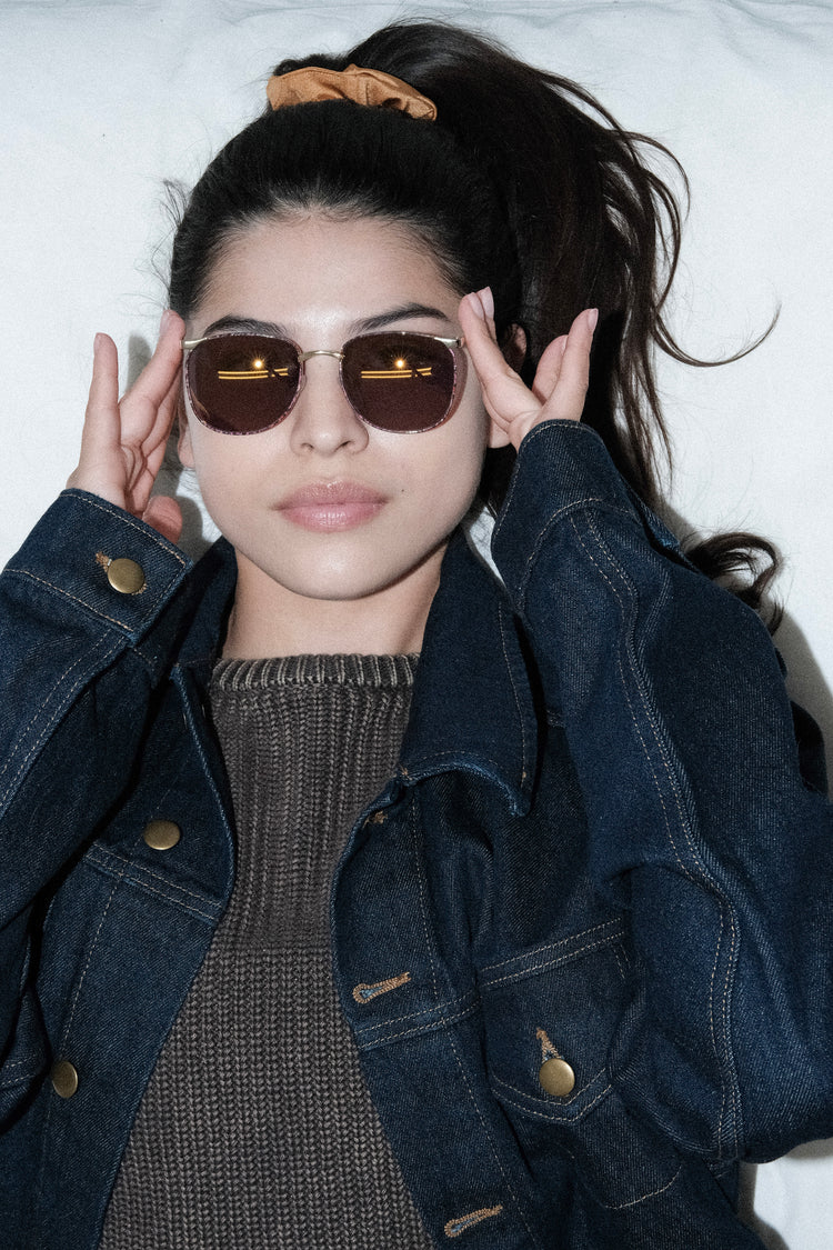 Burgundy Marble/Gold