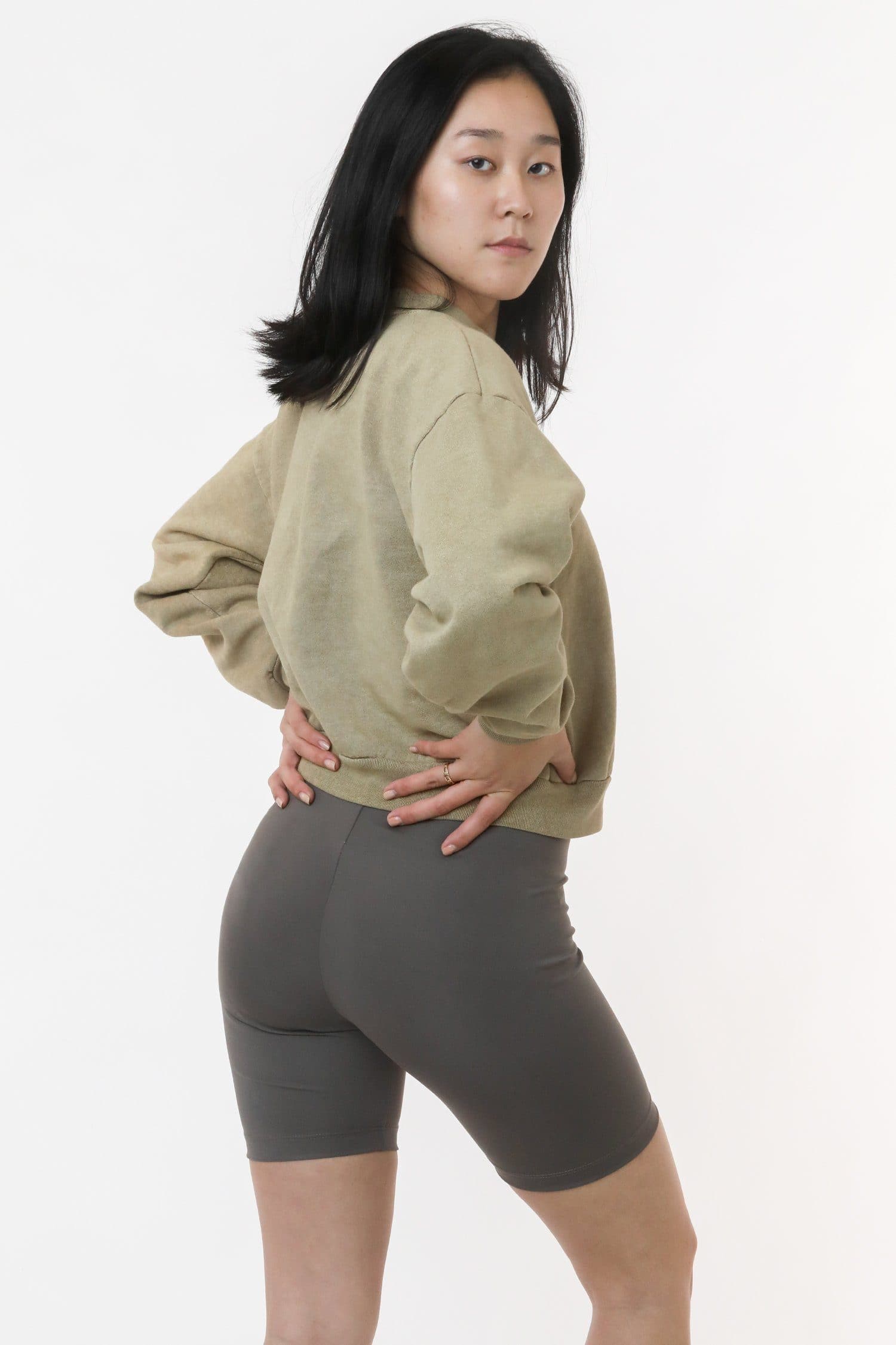 Jenn is 5'6 wearing size S