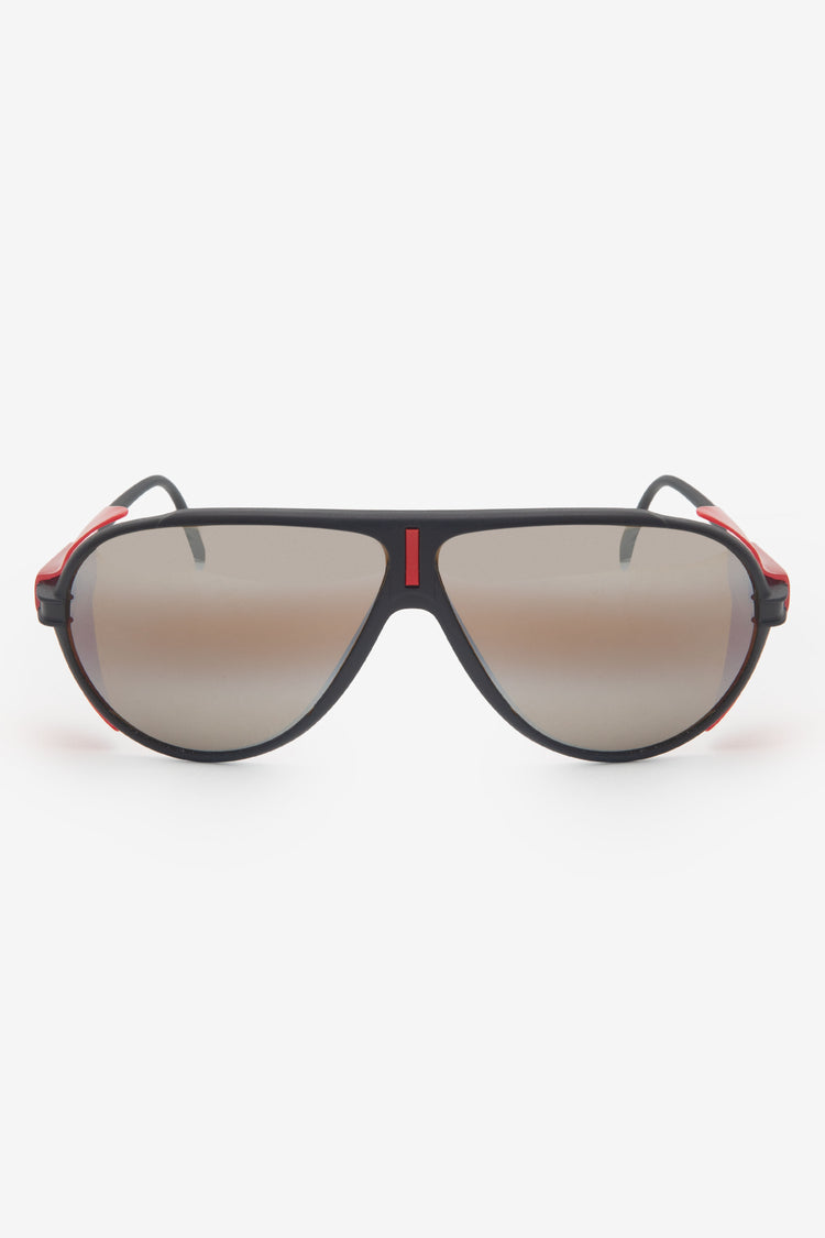 Black/Red