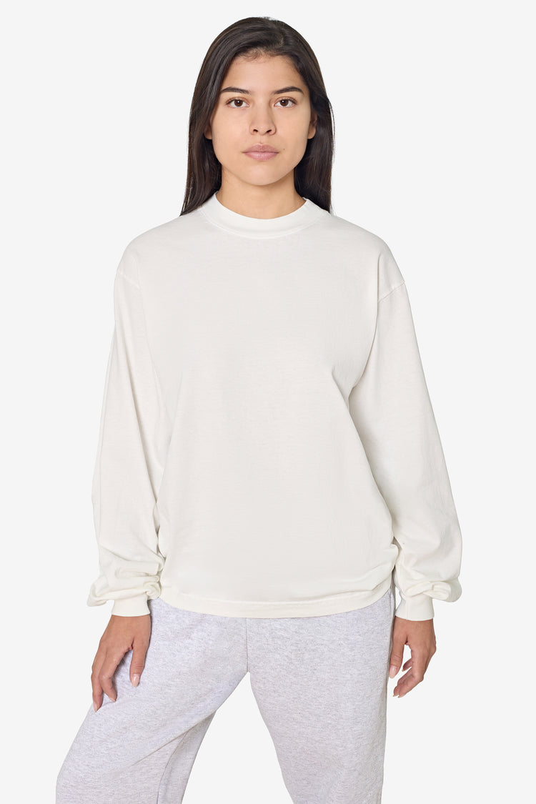 Off White [female]