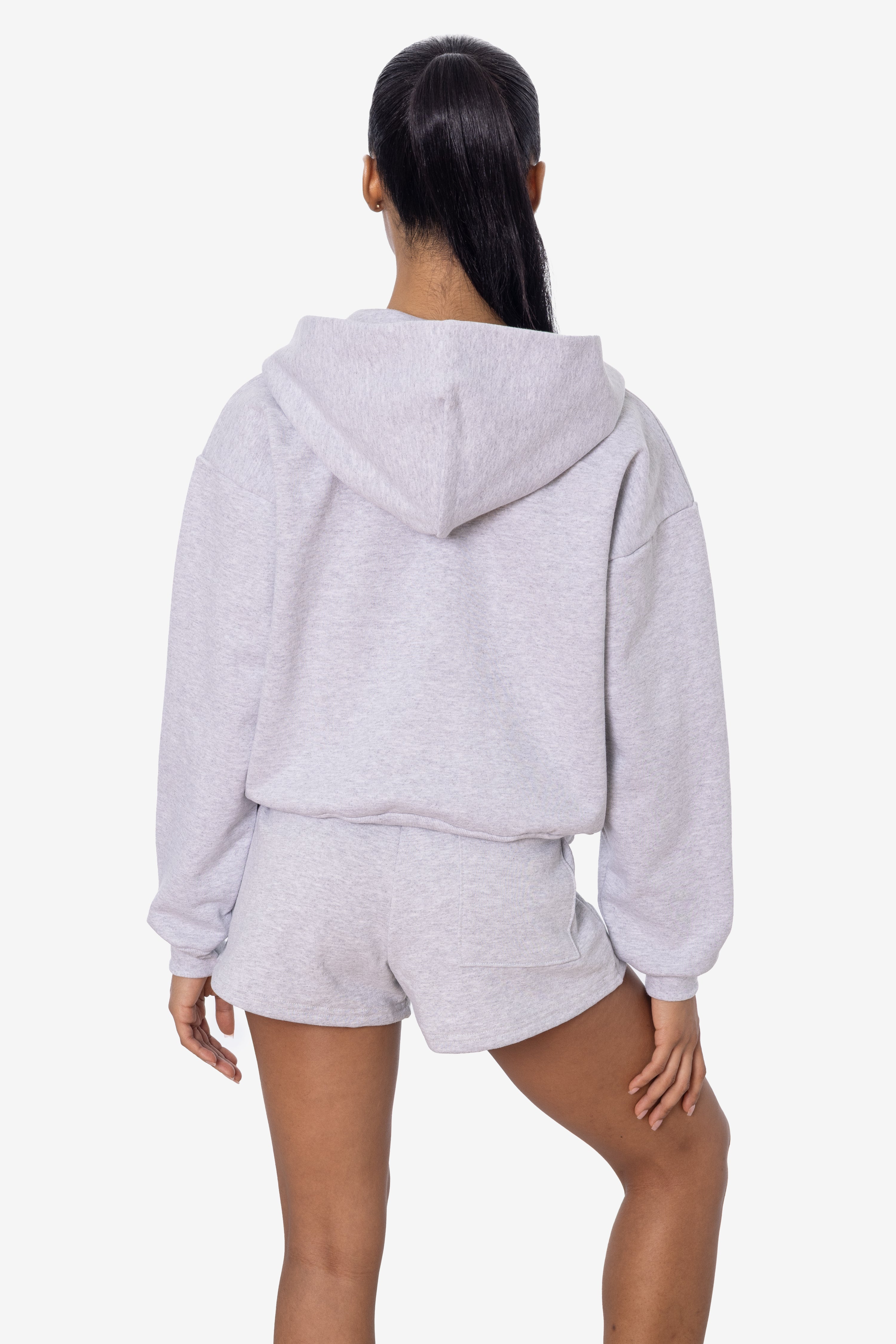 XG Cropped Zip Hoodie Lサイズ パーカー フーディー 銀テ Cropped Zip Hoodie Produced by XG – XGALX OFFICIAL SHOP