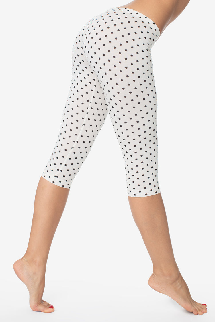 creme/black polka dots