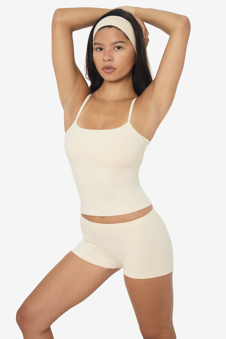 Creme [female]