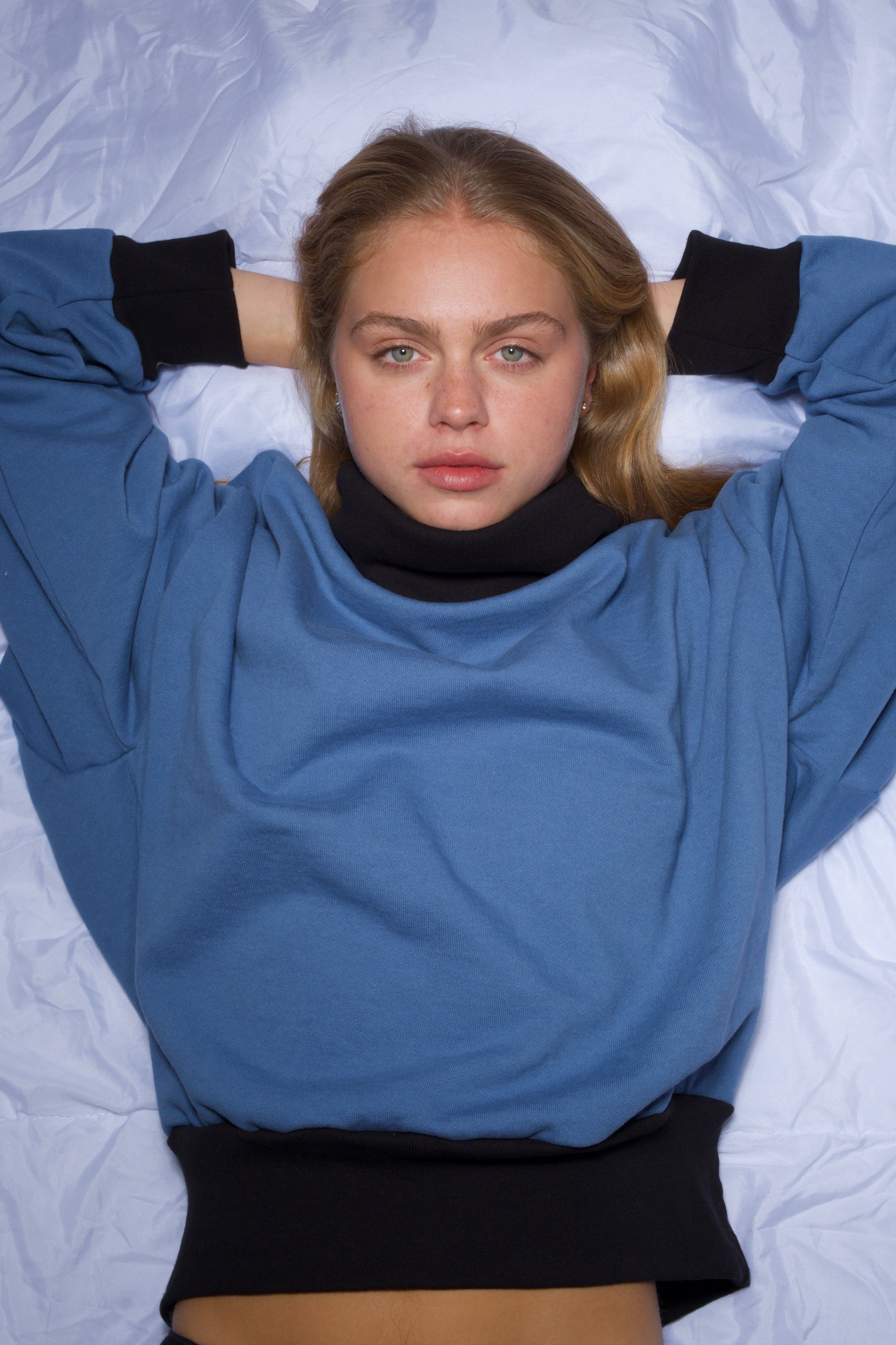 HF-313 - Heavy Fleece Oversized Turtleneck Sweater with Contrast