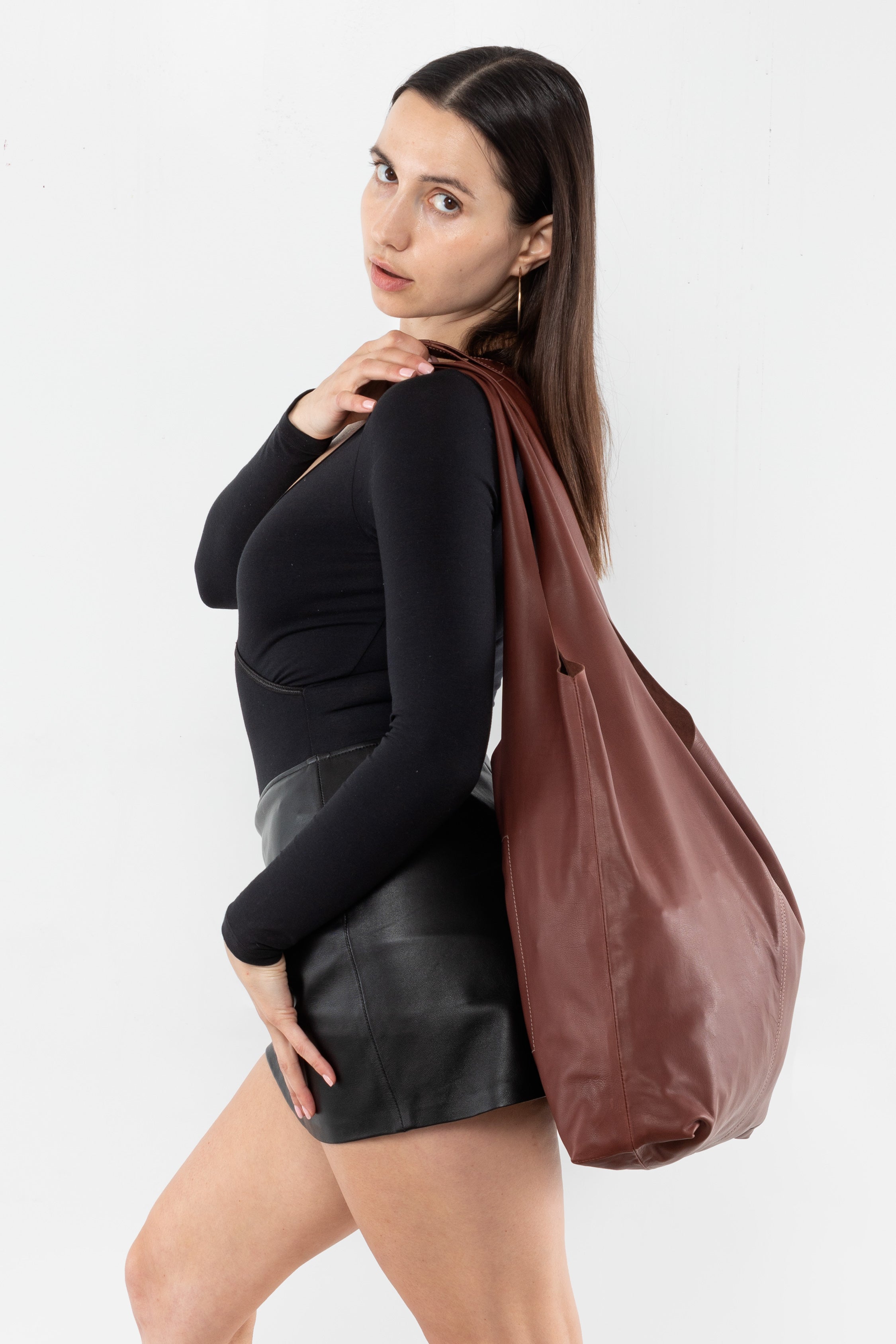 Slouchy leather hobo bag deals
