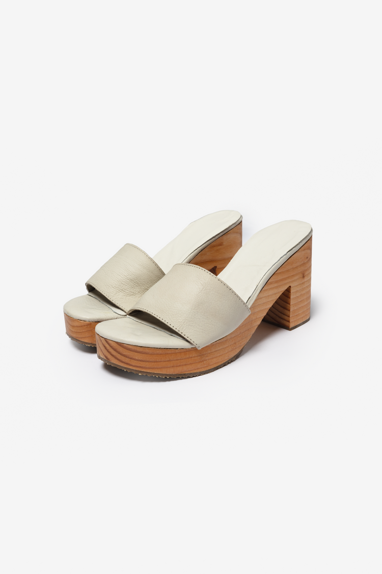 WOODSNDL02 - Wooden Mule Heel Sandal