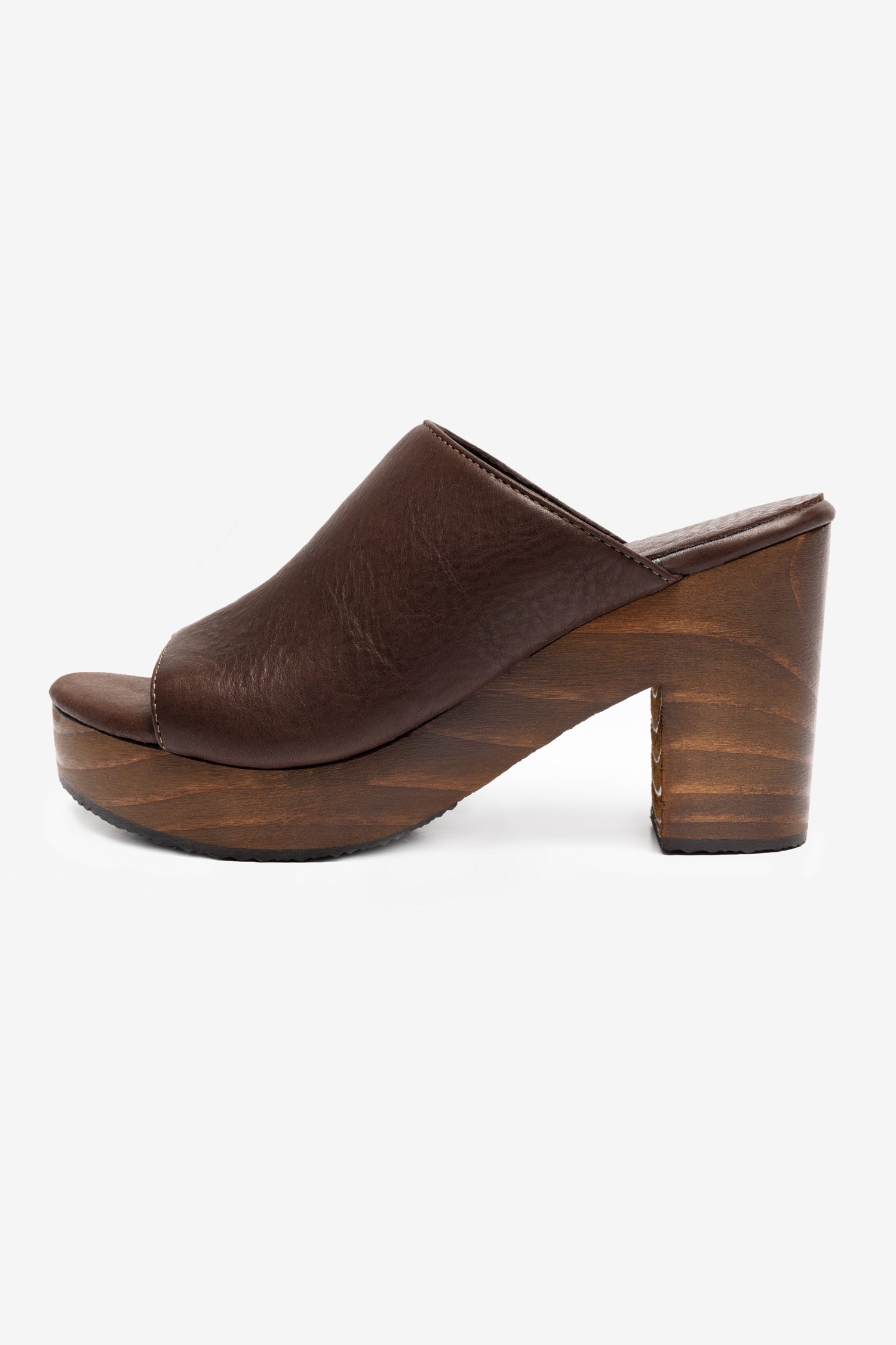 Wooden platform store mules