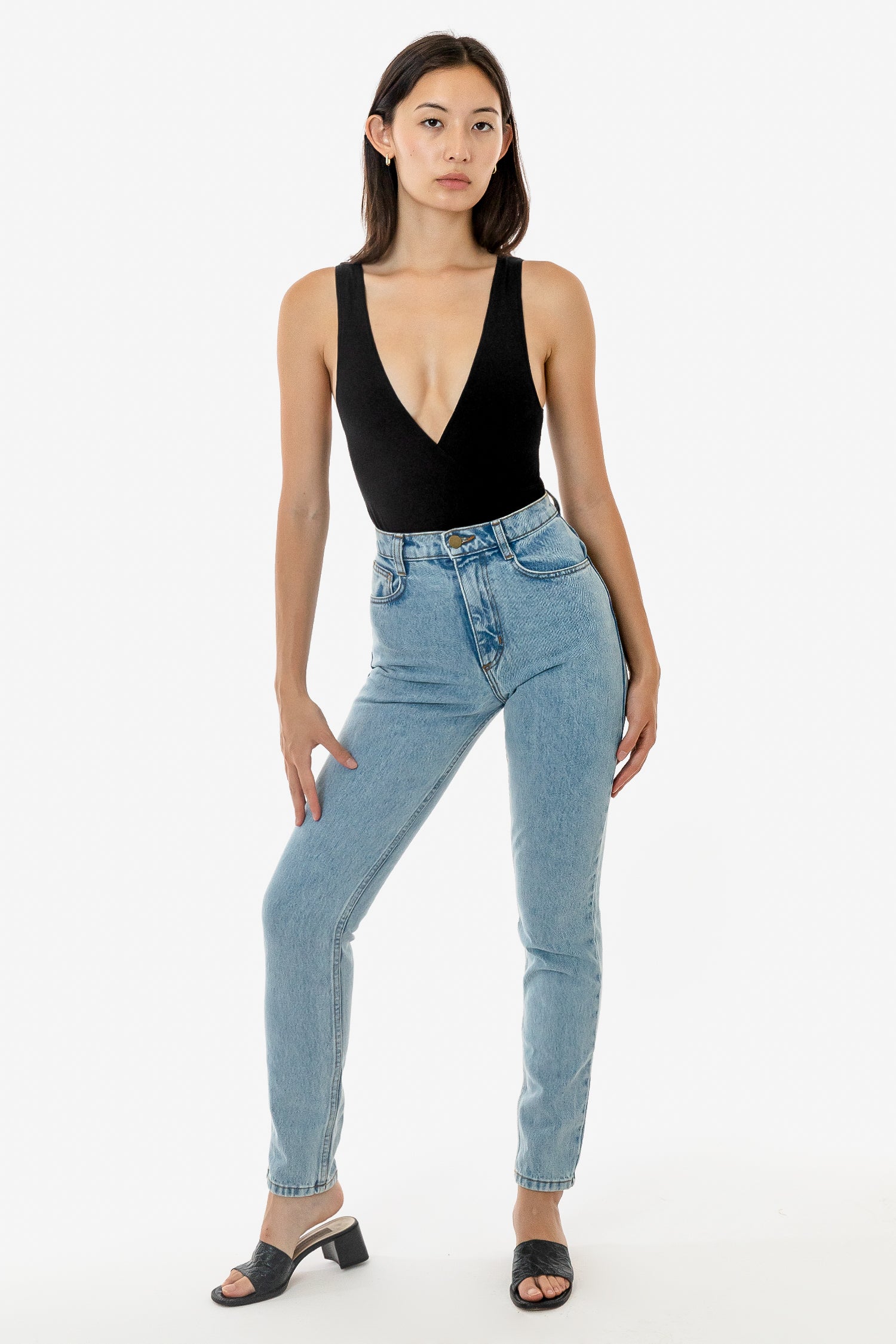 High Tapered Jeans - Tight Fit - Jeans - Bottoms