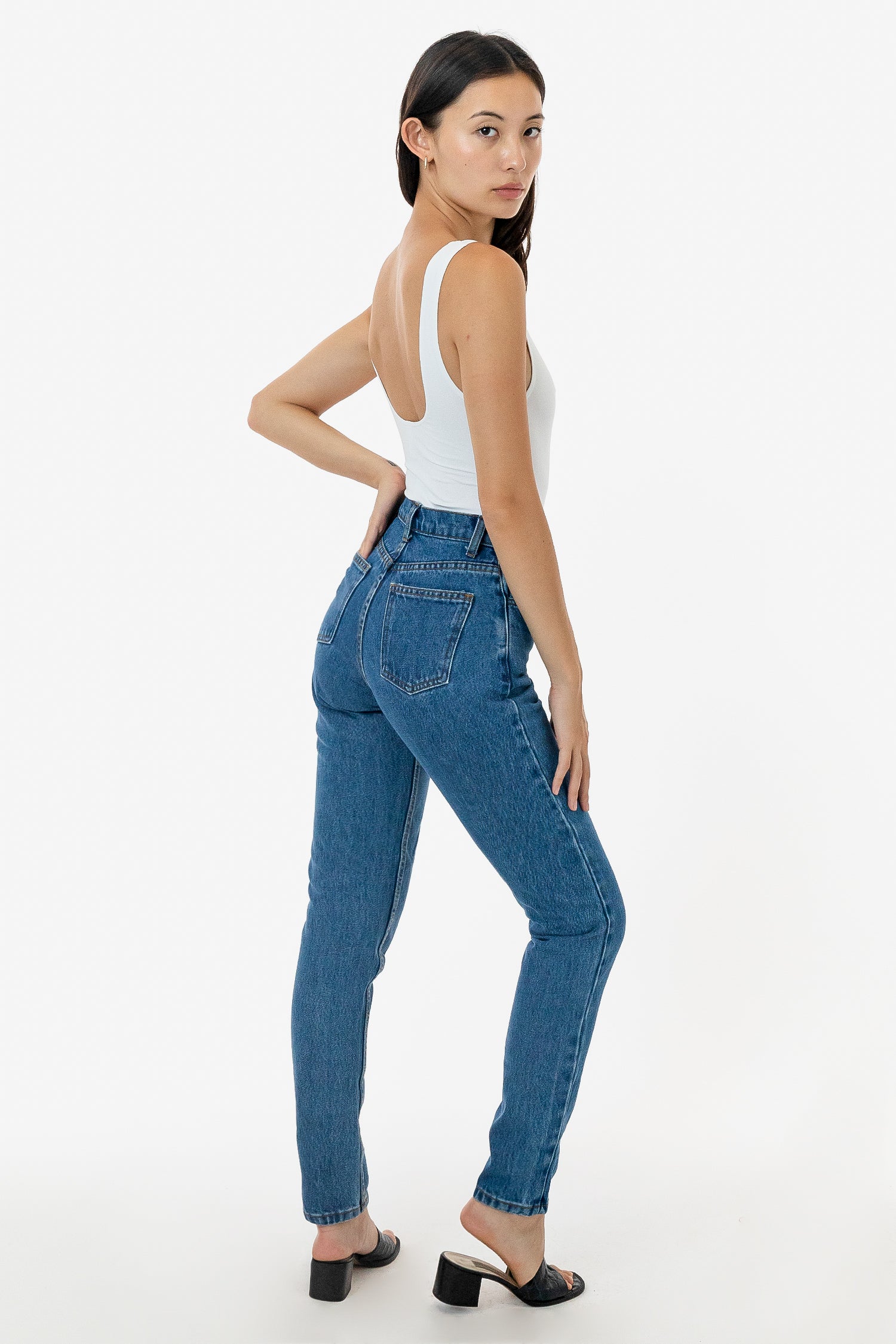 RDNW701 - High Waisted Tapered Jean